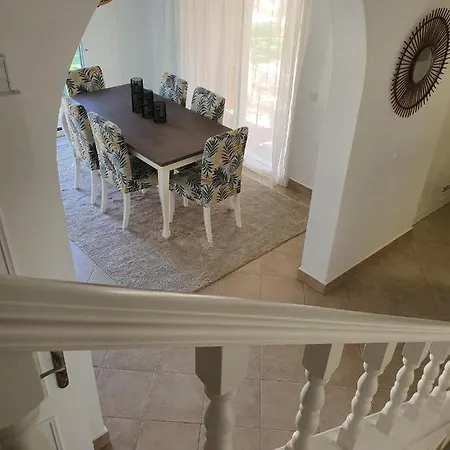 Real Village Quarteira