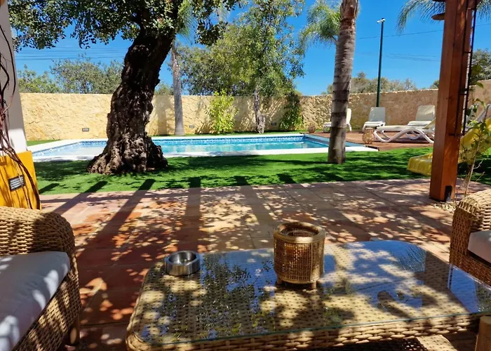 Real Village Semesterbostad